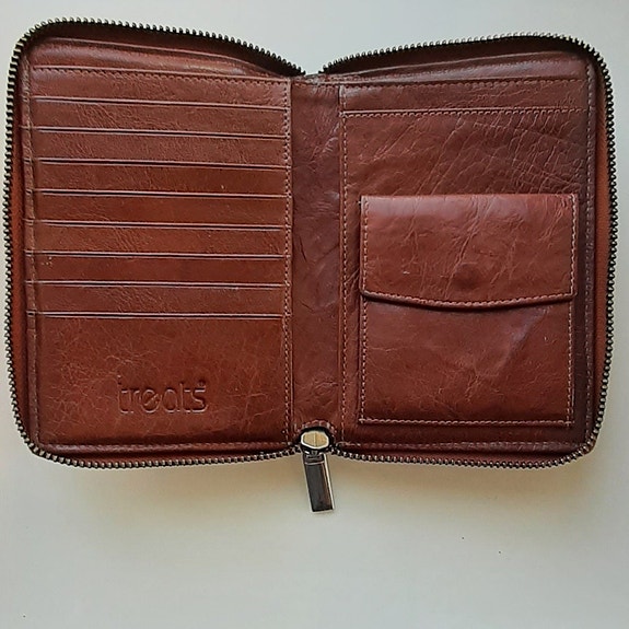 Product image 1 of 6