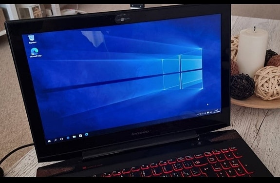 Product image 1 of 8