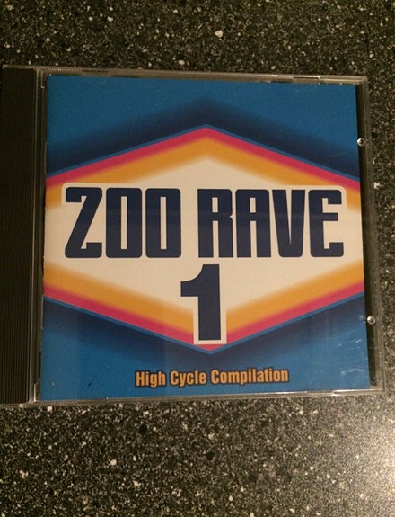 Product image 1 of 2