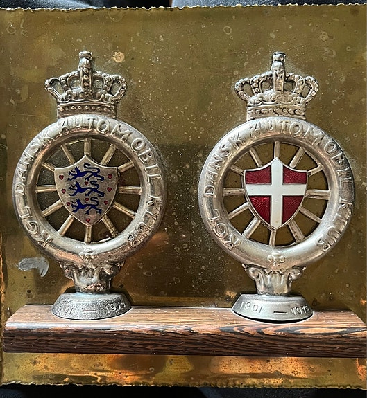 Product image 1 of 7