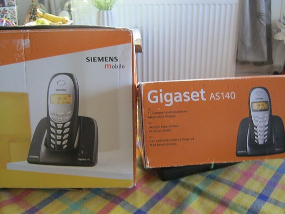 Product image 1 of 2