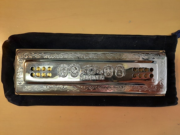 Product image 1 of 8