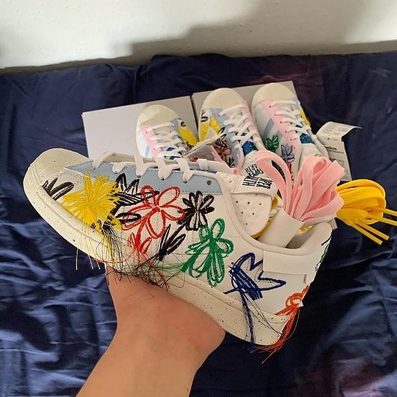 Product image 1 of 3