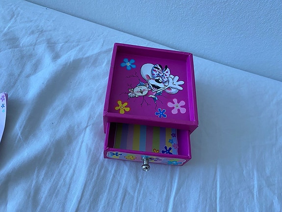 Product image 1 of 7