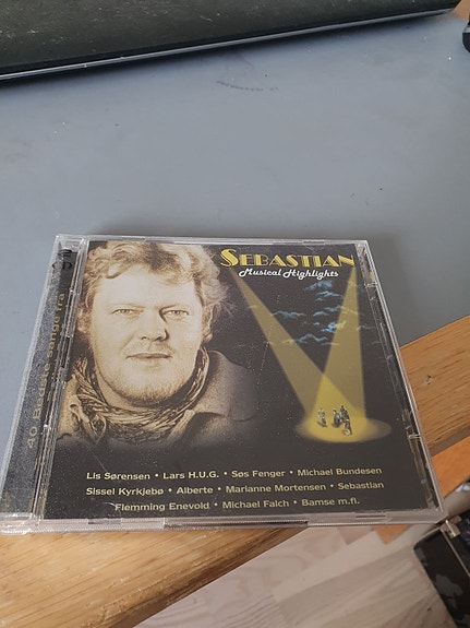 Product image 1 of 2