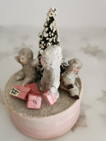 Product image 1 of 3