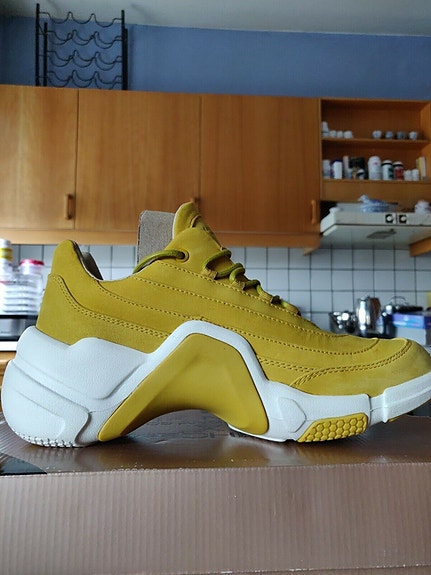 Product image 1 of 7