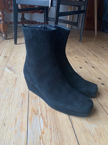 Product image 1 of 7