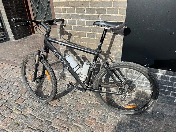 Product image 1 of 8