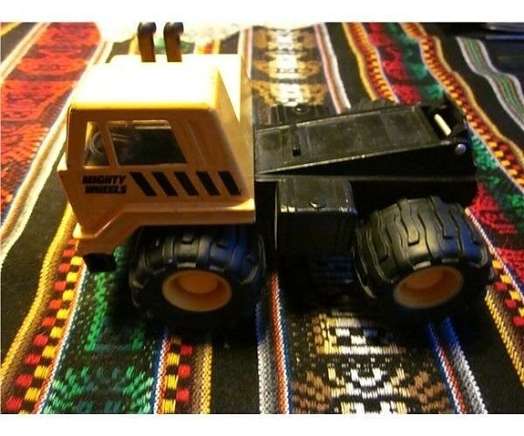 Product image 1 of 2