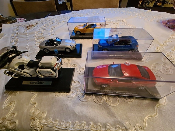 Product image 2 of 7