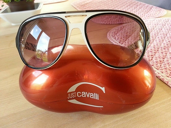 Product image 1 of 7