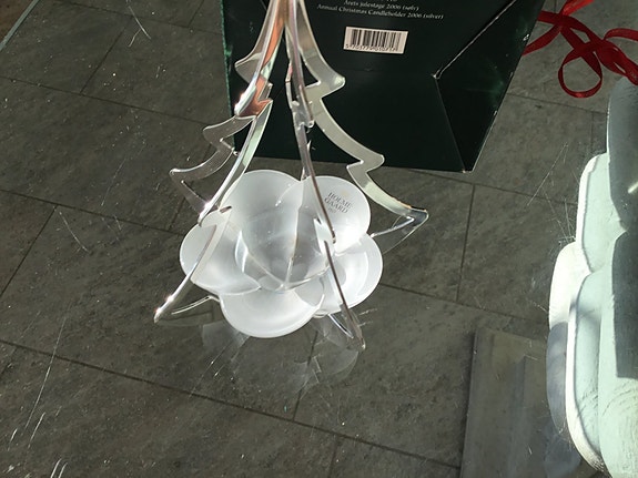 Product image 1 of 8