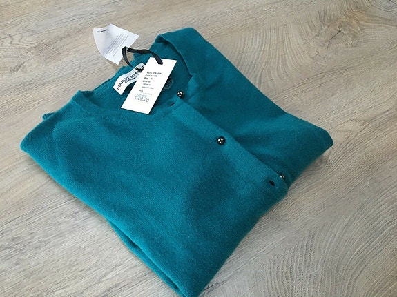 Product image 1 of 8