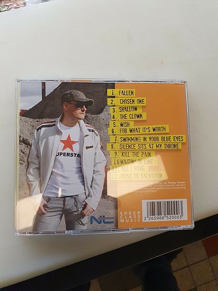 Product image 2 of 2
