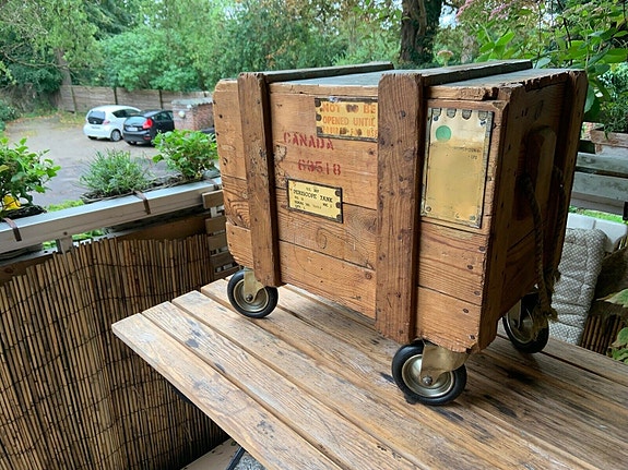 Product image 1 of 8