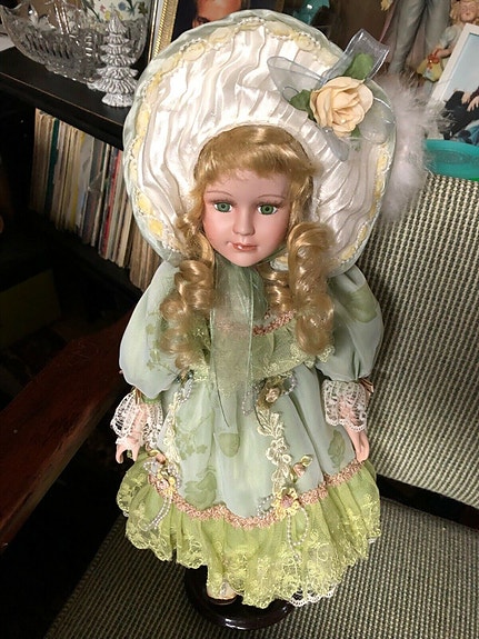 Product image 1 of 2