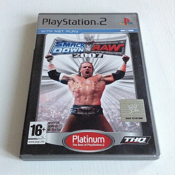 Product image 1 of 3