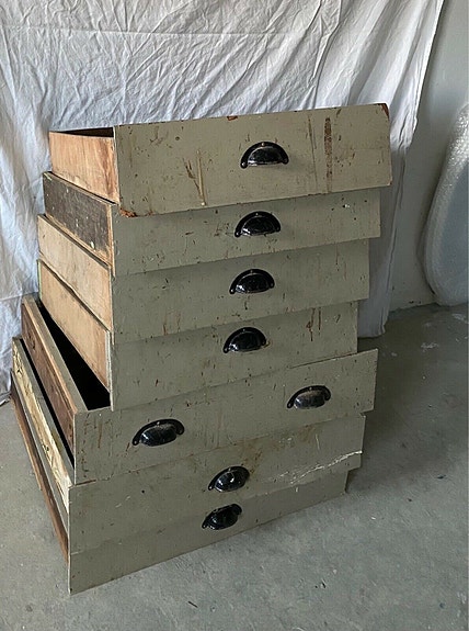 Product image 1 of 8