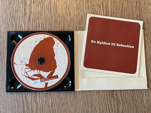 Product image 3 of 4