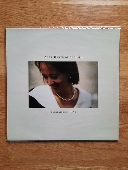 Product image 1 of 7