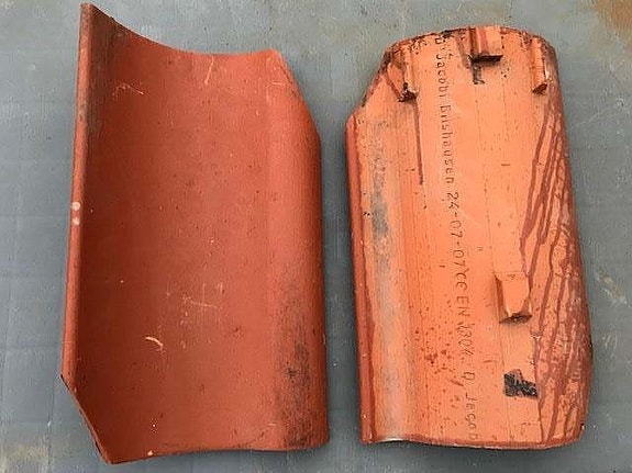 Product image 1 of 2