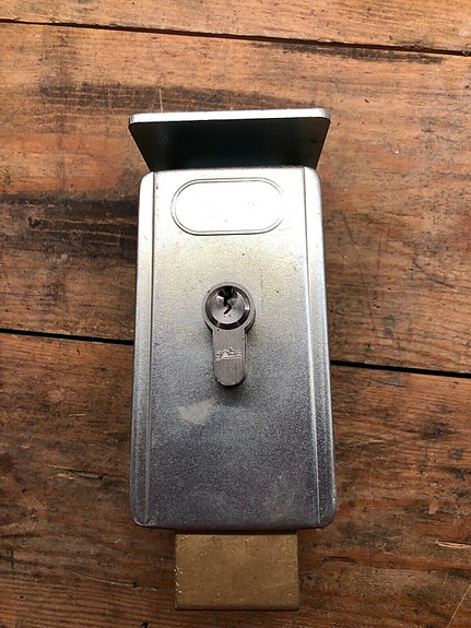 Product image 3 of 8