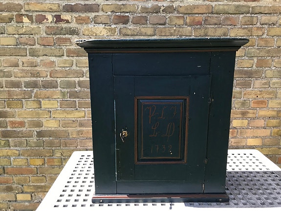 Product image 1 of 8