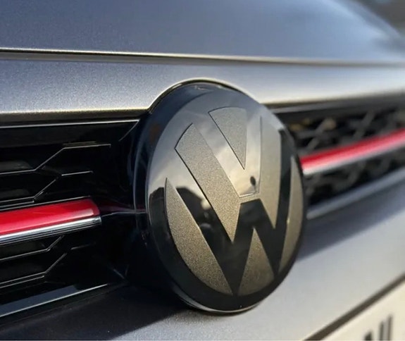 Product image 1 of 8