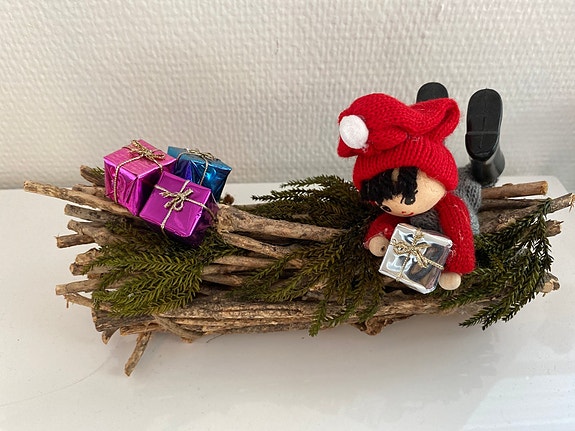 Product image 1 of 2