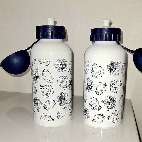 Product image 1 of 3