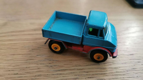 Product image 2 of 7