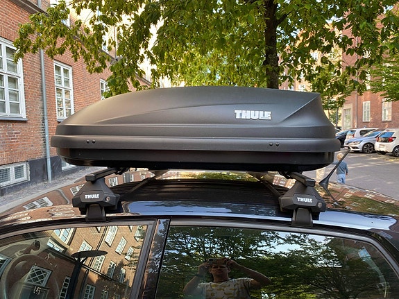 Product image 1 of 8