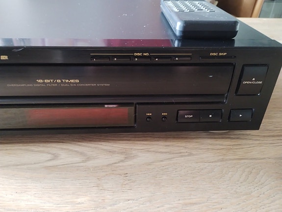 Product image 2 of 7