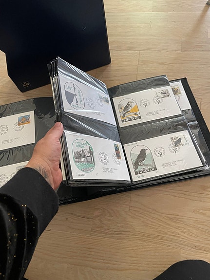 Product image 1 of 3