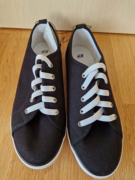 Product image 1 of 7