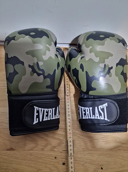 Product image 1 of 4