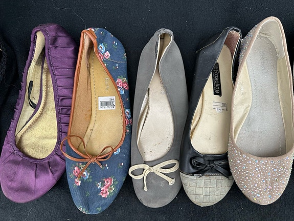 Product image 1 of 4