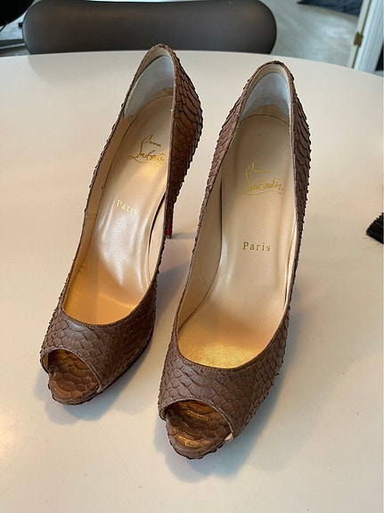 Product image 1 of 6