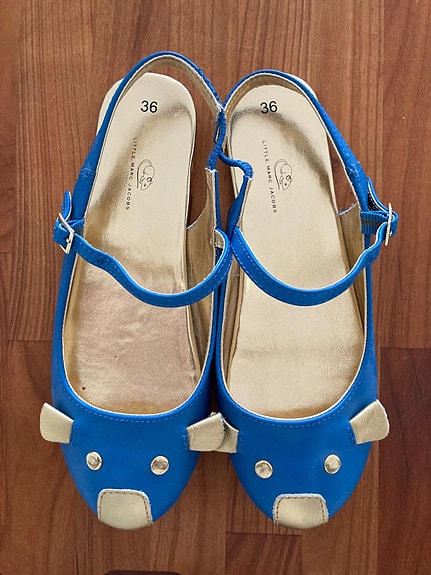 Product image 1 of 5