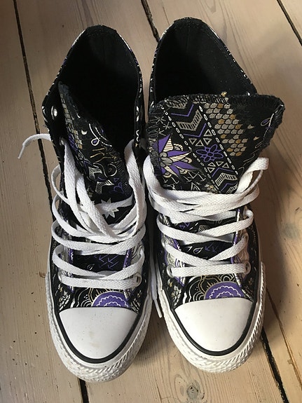 Product image 1 of 4