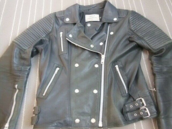 Product image 1 of 7