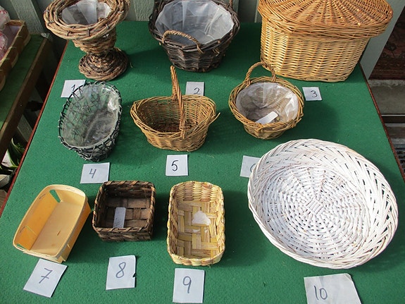 Product image 1 of 8