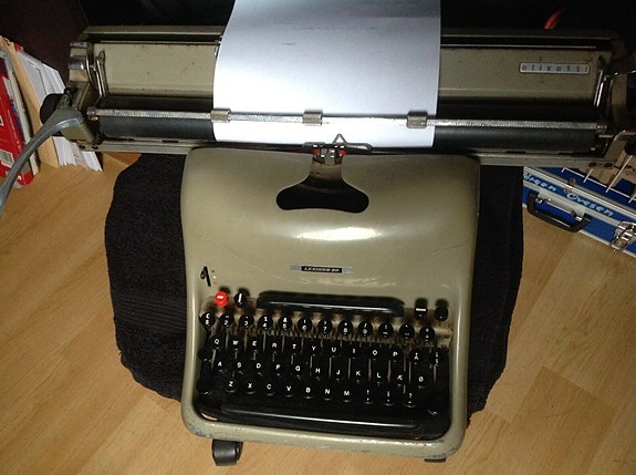 Product image 1 of 4