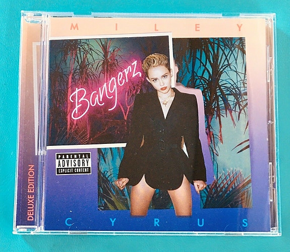 Product image 1 of 4