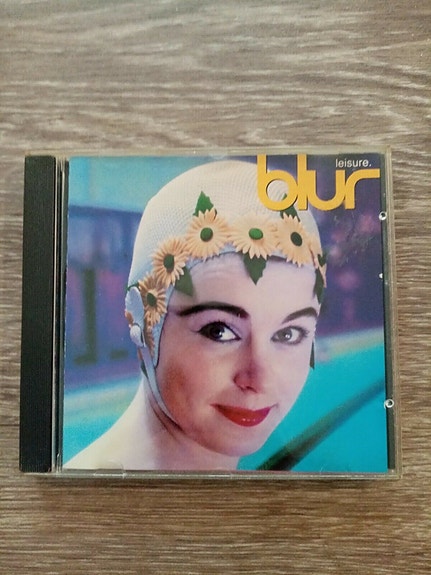 Product image 1 of 4