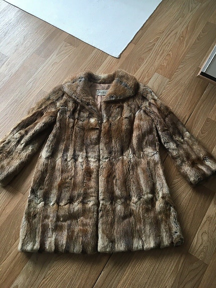 Product image 1 of 6