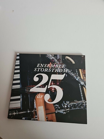 Product image 1 of 2