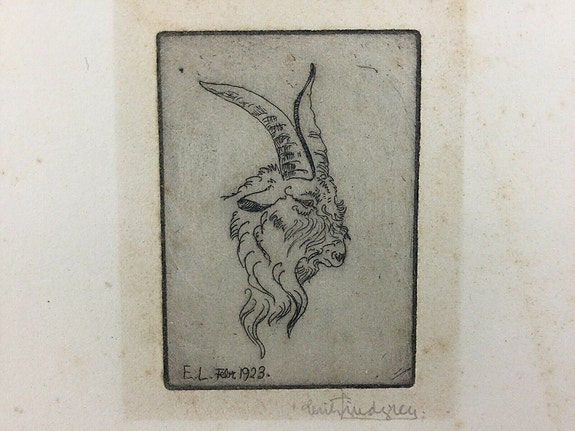 Product image 1 of 7