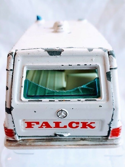 Product image 6 of 8